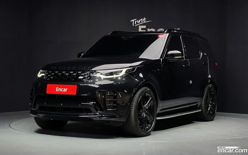 Land Rover Discovery P360 HSE 2025 — photo 1, buy with delivery to Moscow