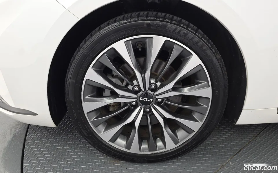 Kia K8 2.5 2WD 2022 — thumbnail 5