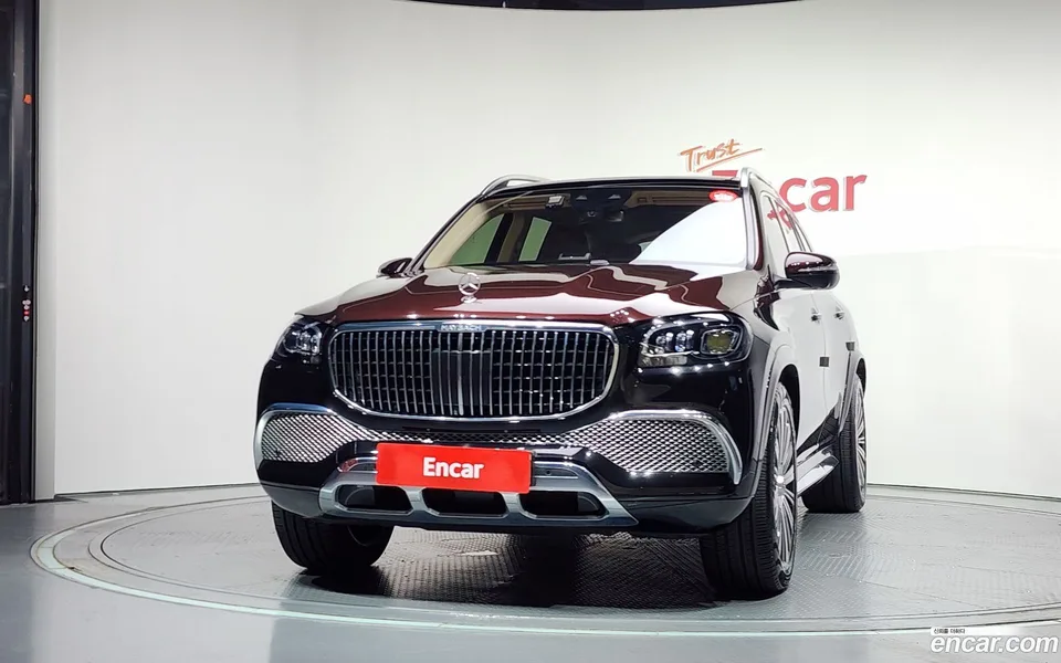 Mercedes-Benz GLS-Class GLS600 4MATIC 2023 — thumbnail 3