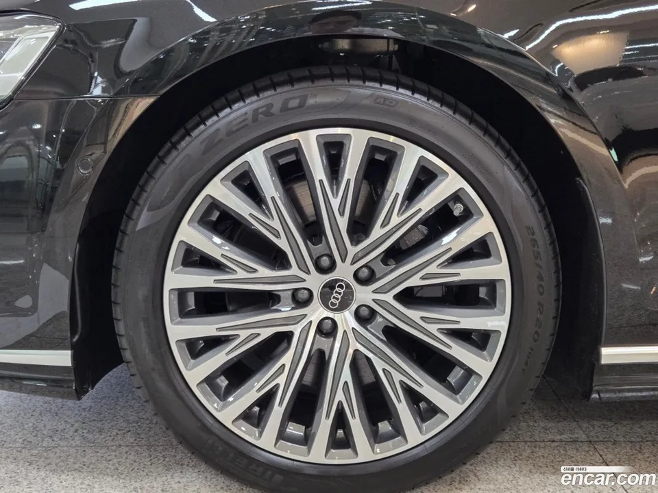Audi A8 55 TFSI LWB 2023 — thumbnail 5