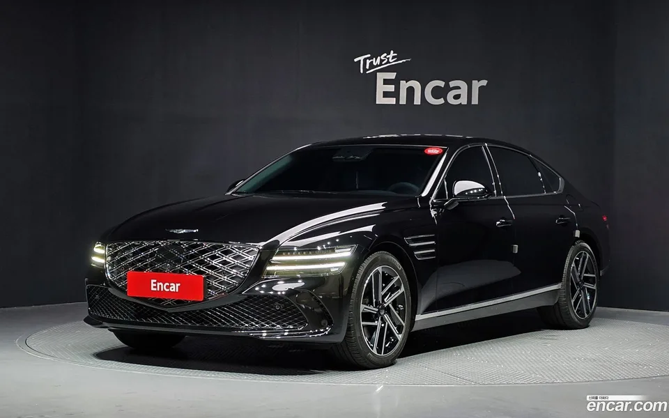 Genesis G80 2.5 AWD 2024 — photo 1, buy with delivery to Moscow
