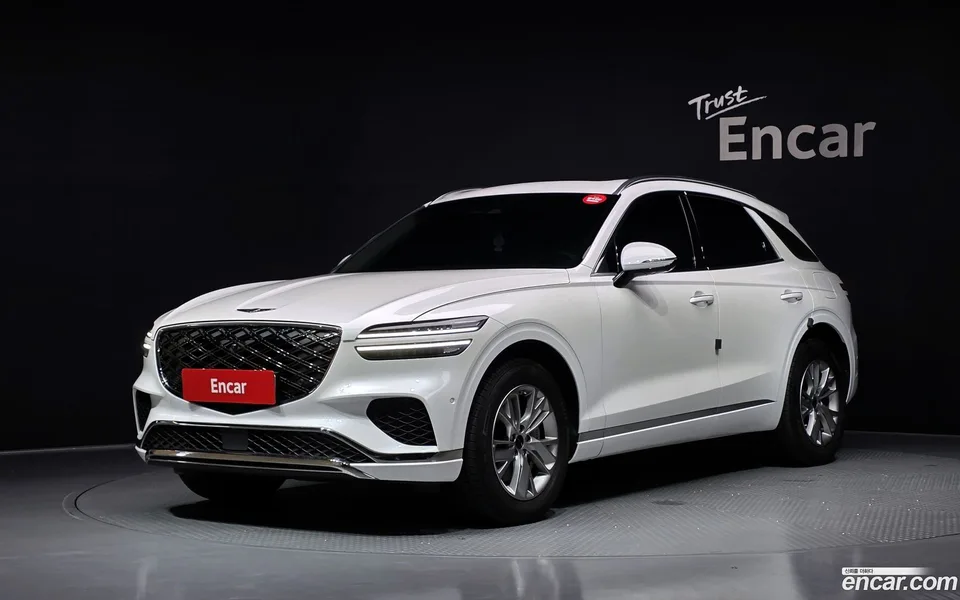 Genesis GV70 2.5T AWD 2024 — фото 1, купить с доставкой в Москву