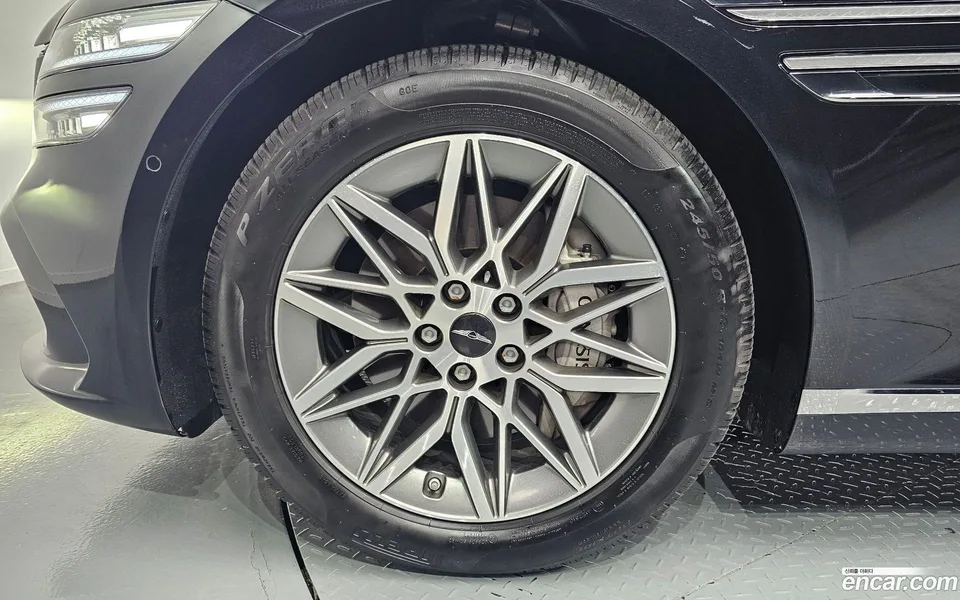 Genesis G80 2.5 AWD 2025 — thumbnail 5