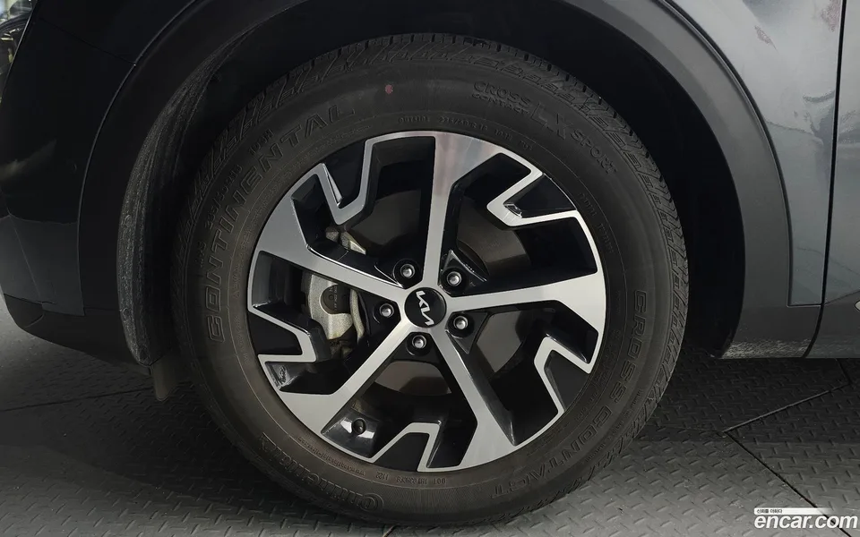 Kia Sportage Hybrid 4WD 2022 — thumbnail 2
