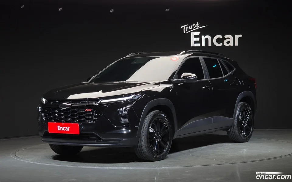 Chevrolet Trax Crossover 1.2 RS 2026 — photo 1, buy with delivery to Moscow