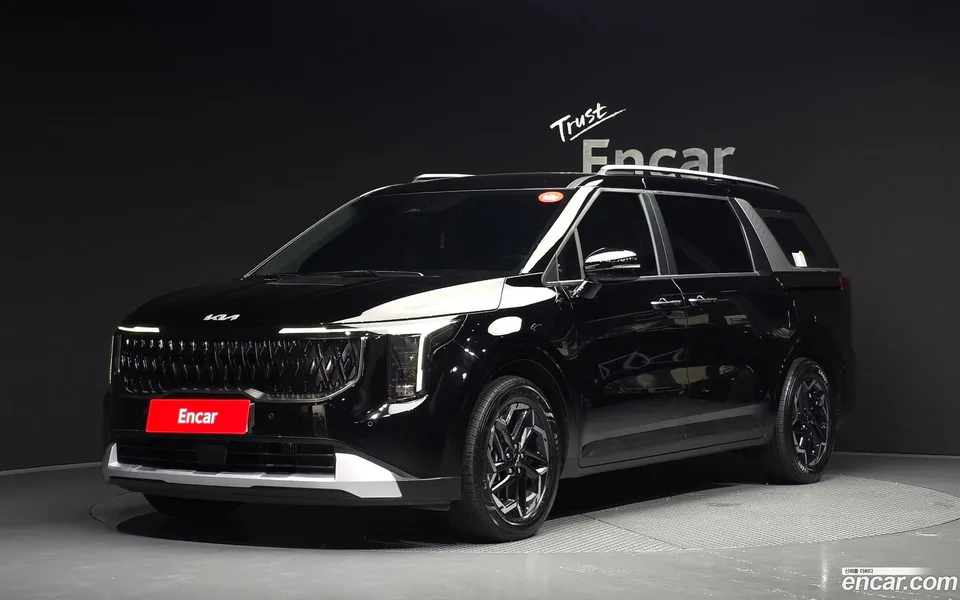 Kia Carnival 9 2024 — photo 1, buy with delivery to Moscow