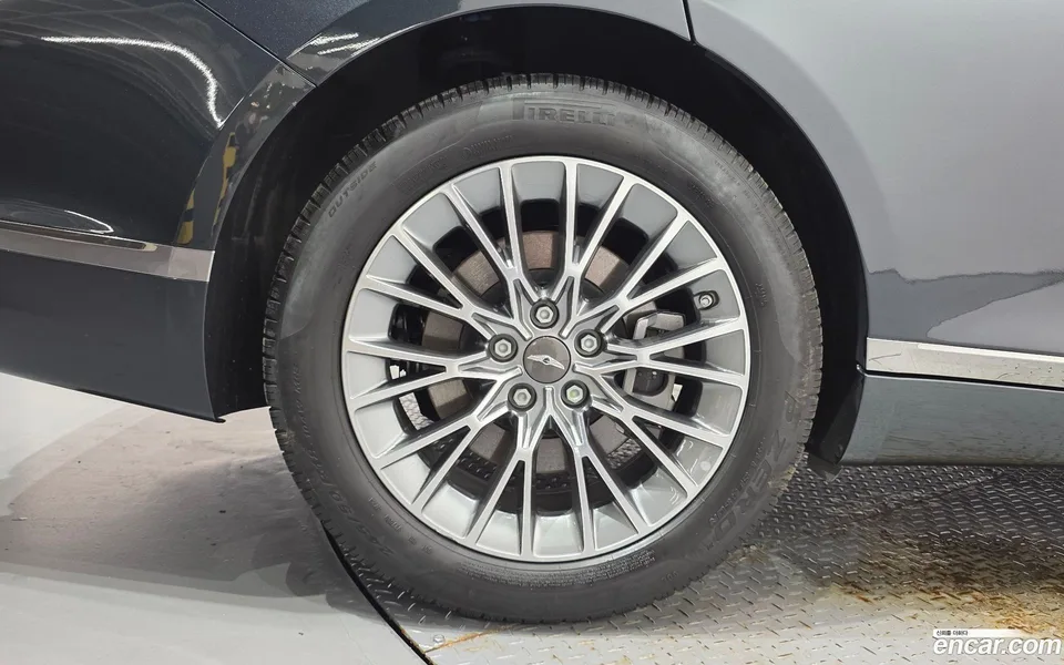 Genesis G80 2.5 2WD 2023 — thumbnail 2