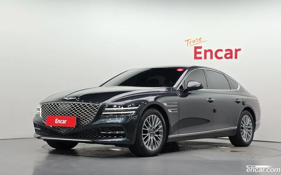 Genesis G80 2.5 2WD 2023 — photo 1, buy with delivery to Moscow