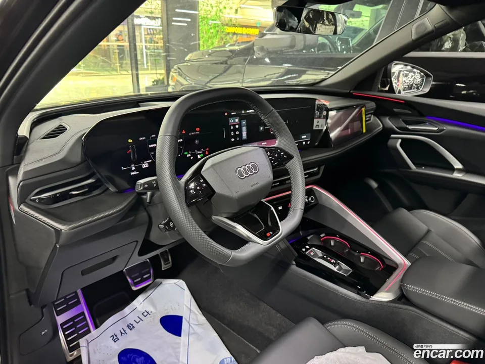Audi Q5 (80A) 40 TDI S Line 2025 — thumbnail 4