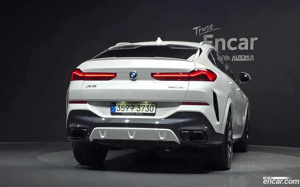 BMW X6 xDrive40i M 2022 — thumbnail 4