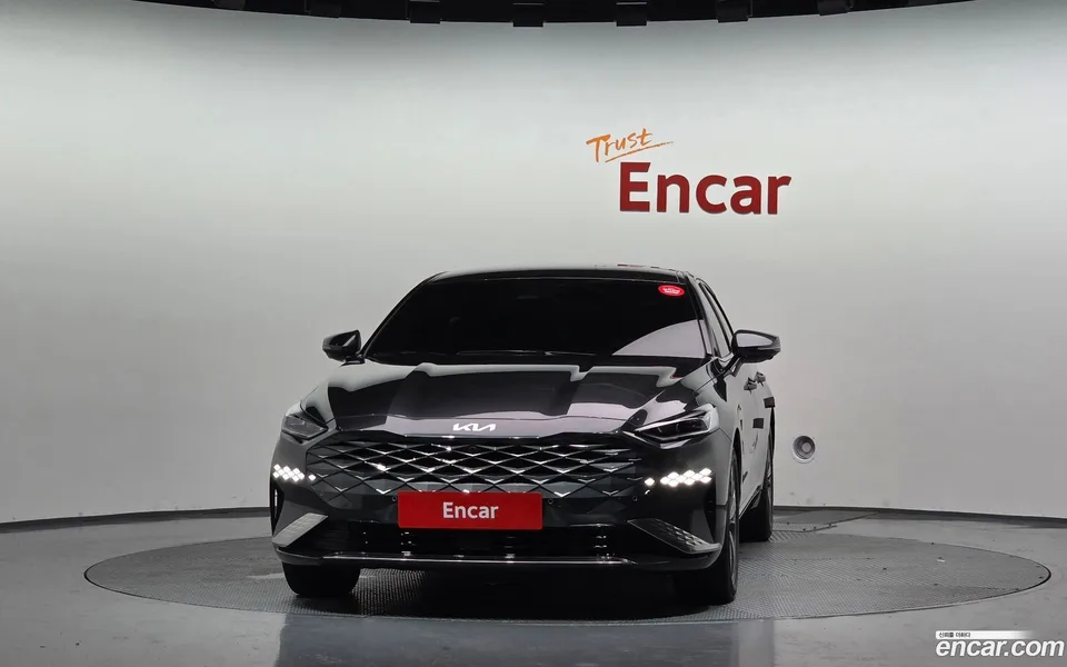 Kia K8 Hybrid 2024 — thumbnail 3