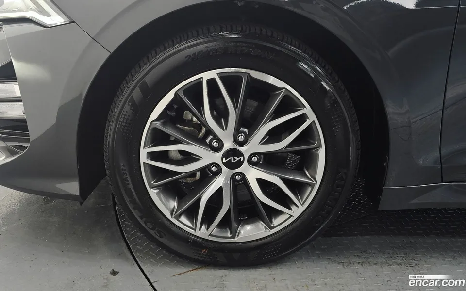 Kia K5 2.0 2022 — thumbnail 2