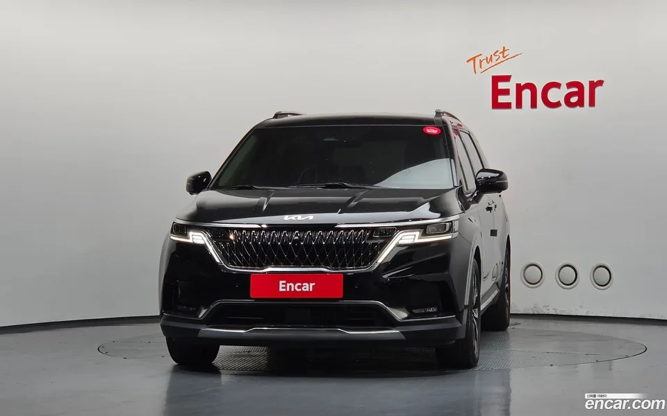 Kia Carnival 9 2022 — thumbnail 3