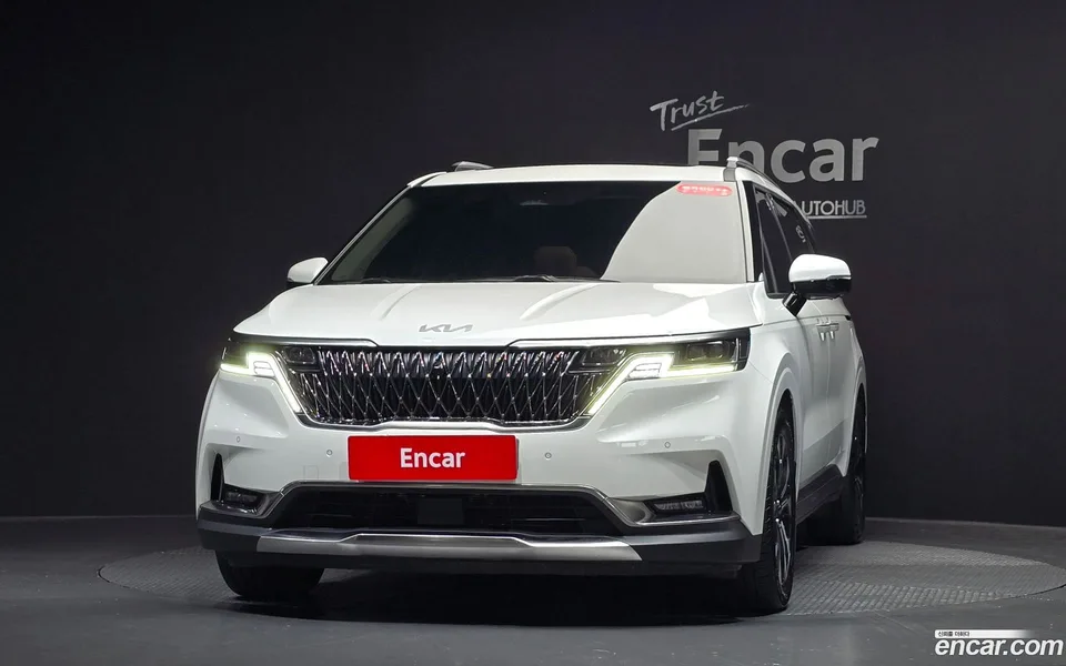 Kia Carnival 9 2022 — thumbnail 3