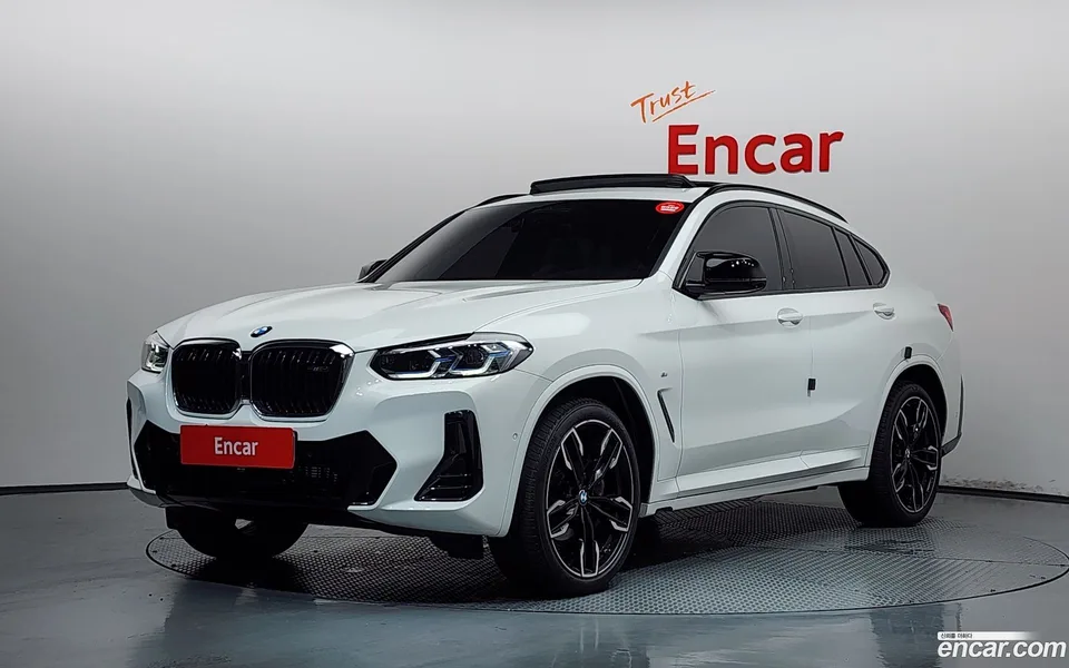 BMW X4 xDrive M40i 2025 — photo 1, buy with delivery to Moscow