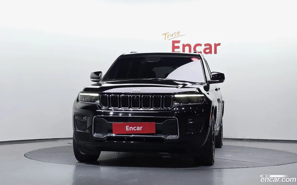 Jeep Grand Cherokee 3.6 2023 — thumbnail 3