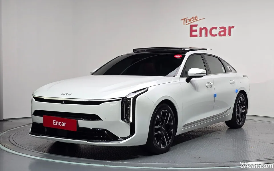 Kia K8 Hybrid 2024 — фото 1, купить с доставкой в Москву