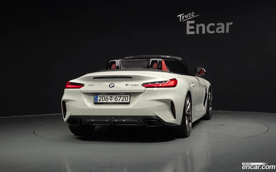 BMW Z4 M40i 2023 — thumbnail 4