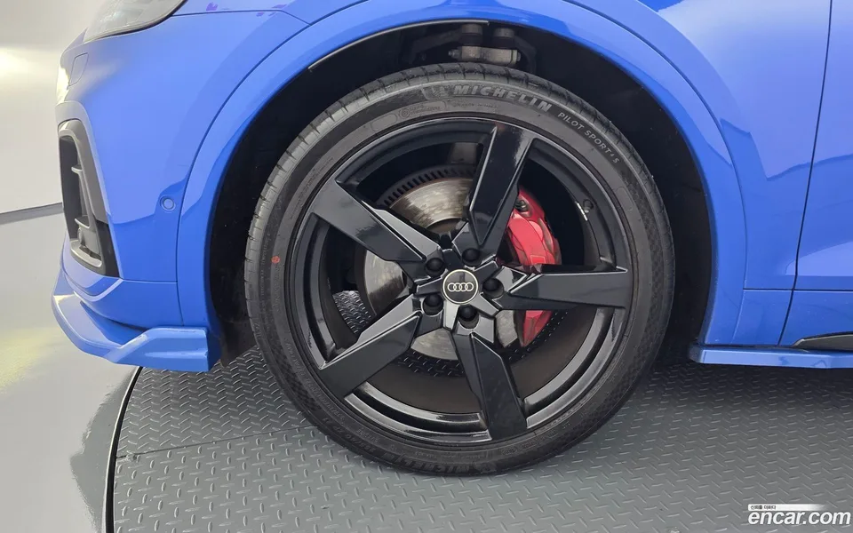 Audi SQ5 3.0 TFSI 2023 — thumbnail 2
