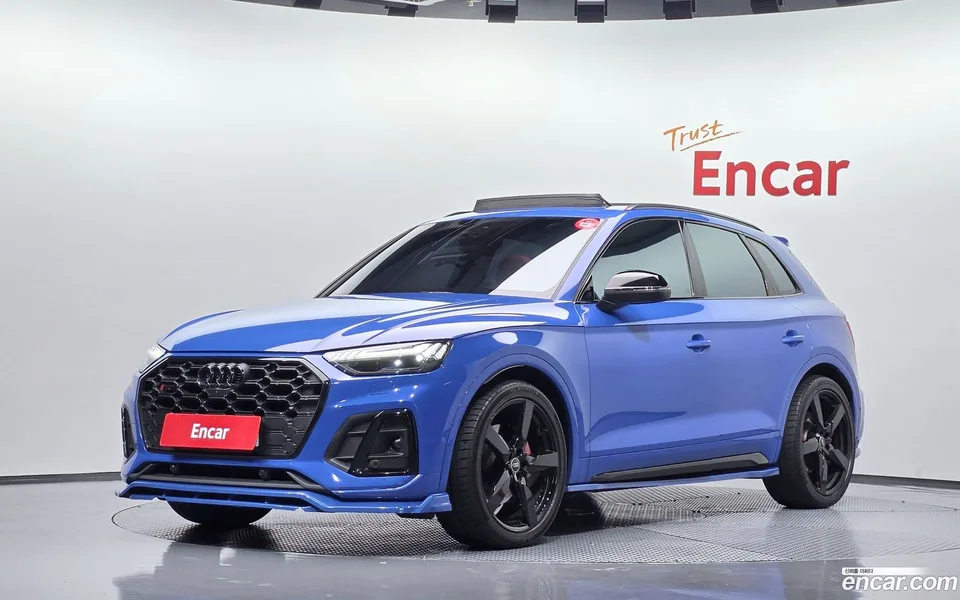 Audi SQ5 3.0 TFSI 2023 — photo 1, buy with delivery to Moscow