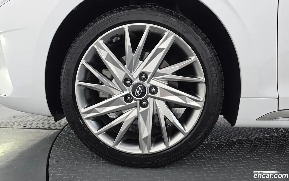 Hyundai Grandeur IG 3.0 LPi () 2022 — thumbnail 5