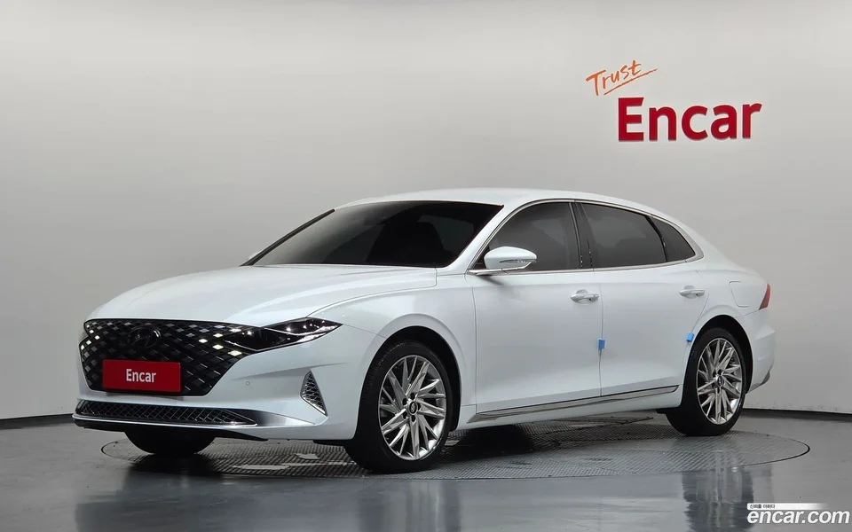 Hyundai Grandeur IG 3.0 LPi () 2022 — photo 1, buy with delivery to Moscow