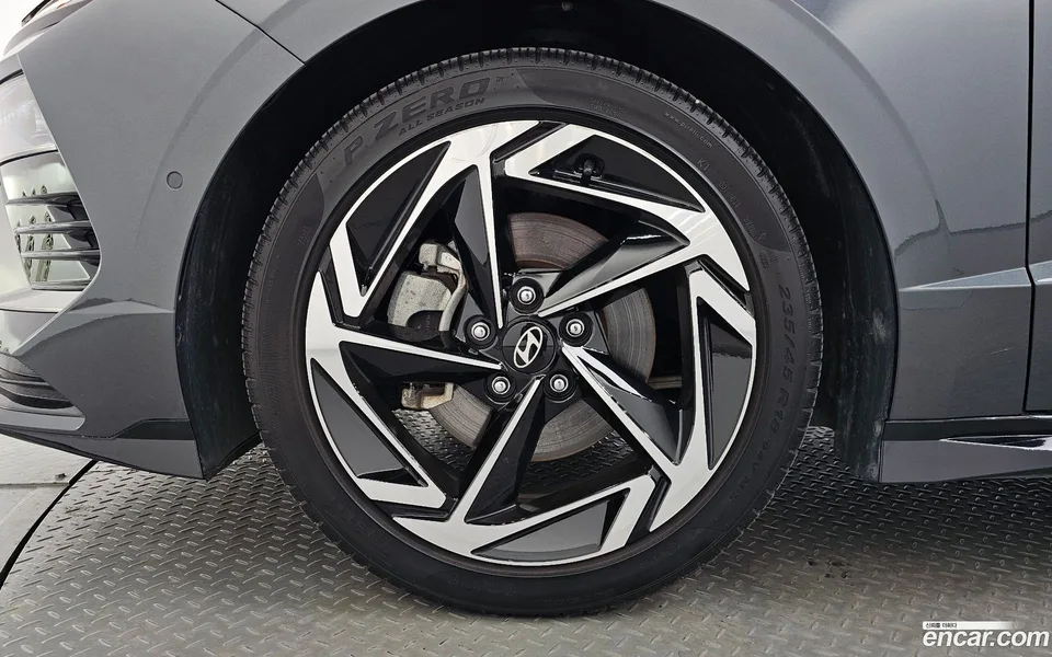 Hyundai Sonata The Edge 1.6 2023 — thumbnail 2