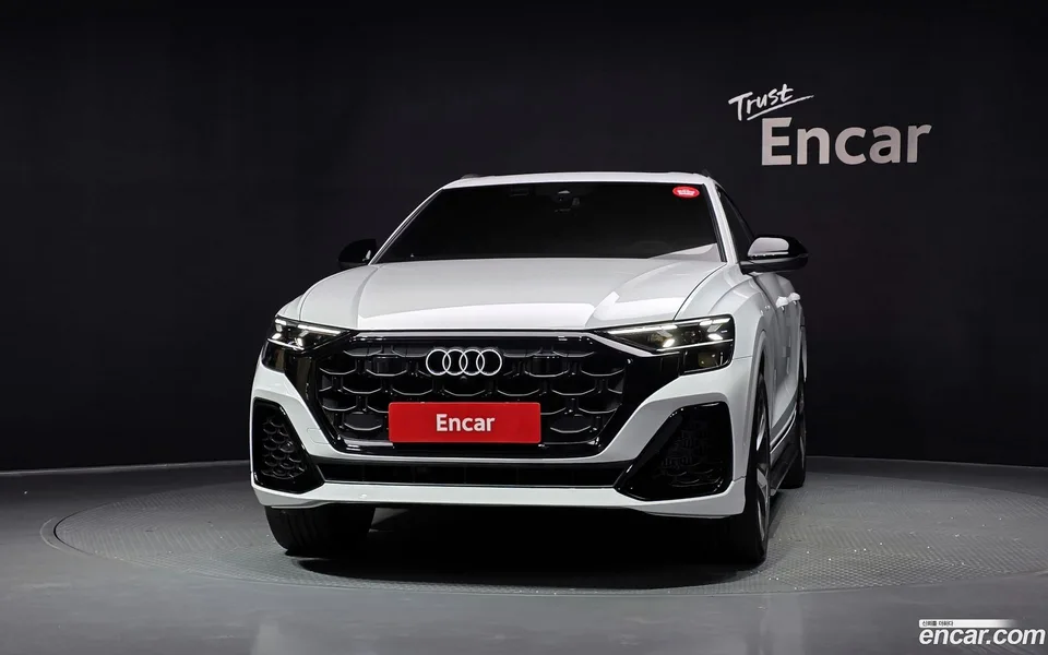 Audi Q8 (4M) 55 TFSI 2025 — thumbnail 3