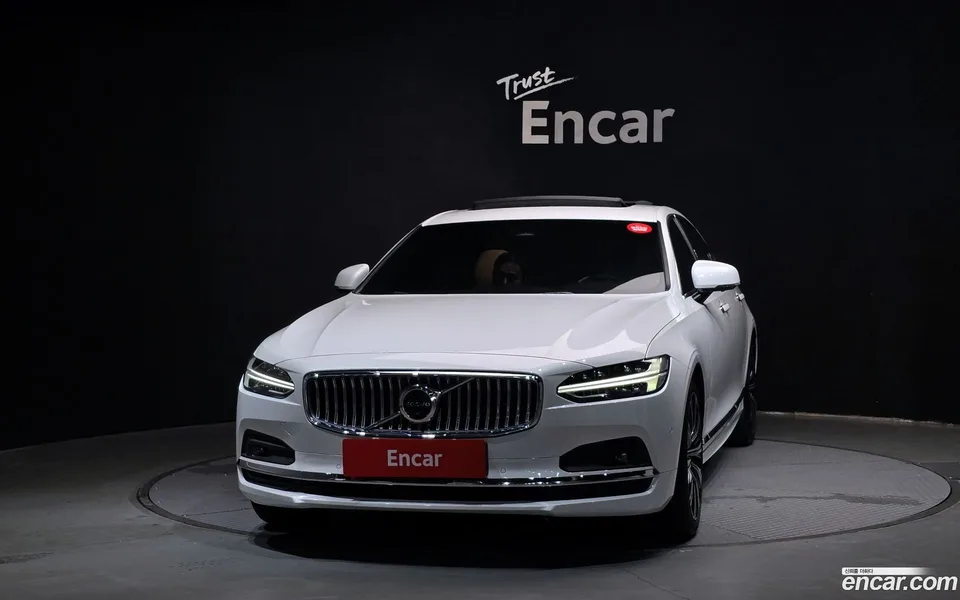 Volvo S90 B5 2023 — thumbnail 3