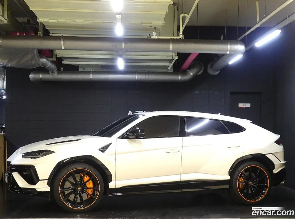 Lamborghini Urus 4.0 V8 S 2024 — миниатюра 3