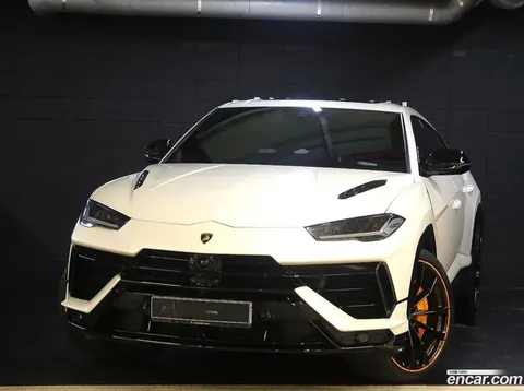 Lamborghini Urus 2024
