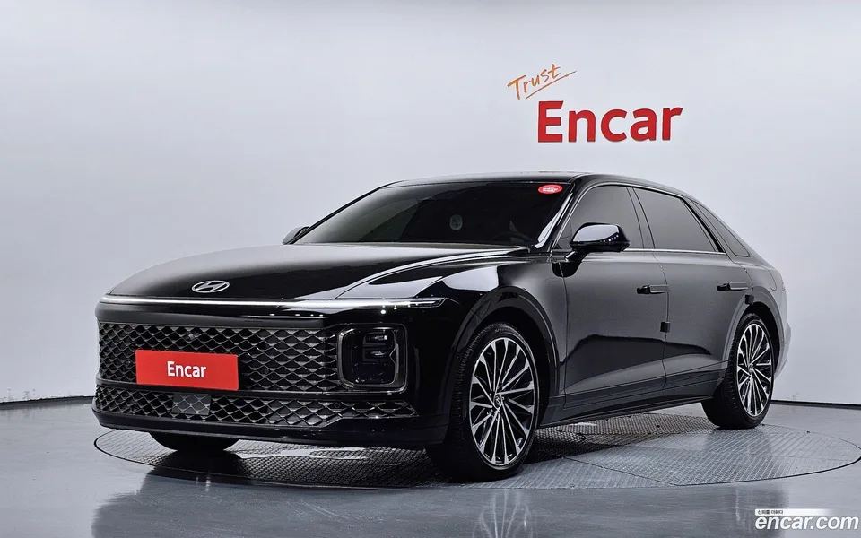 Hyundai Grandeur Hybrid 2023 — photo 1, buy with delivery to Moscow