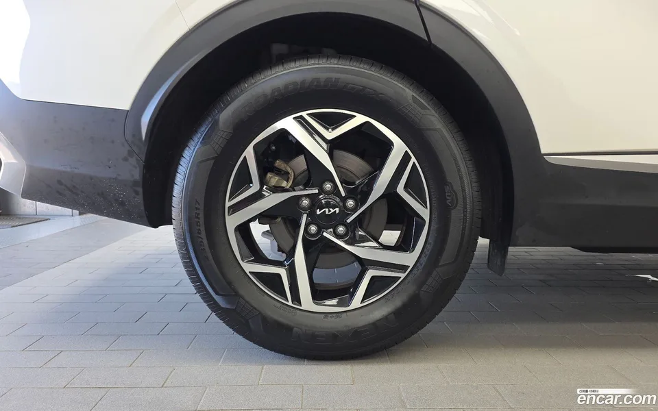 Kia Sportage 2.0 2WD 2022 — thumbnail 5