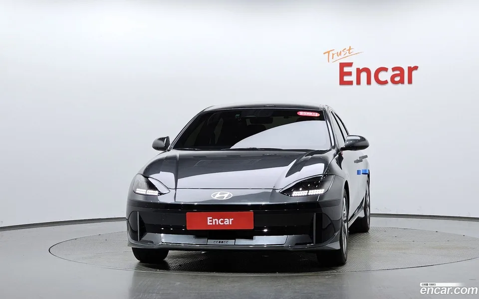 Hyundai Ioniq 6 2023 — thumbnail 3