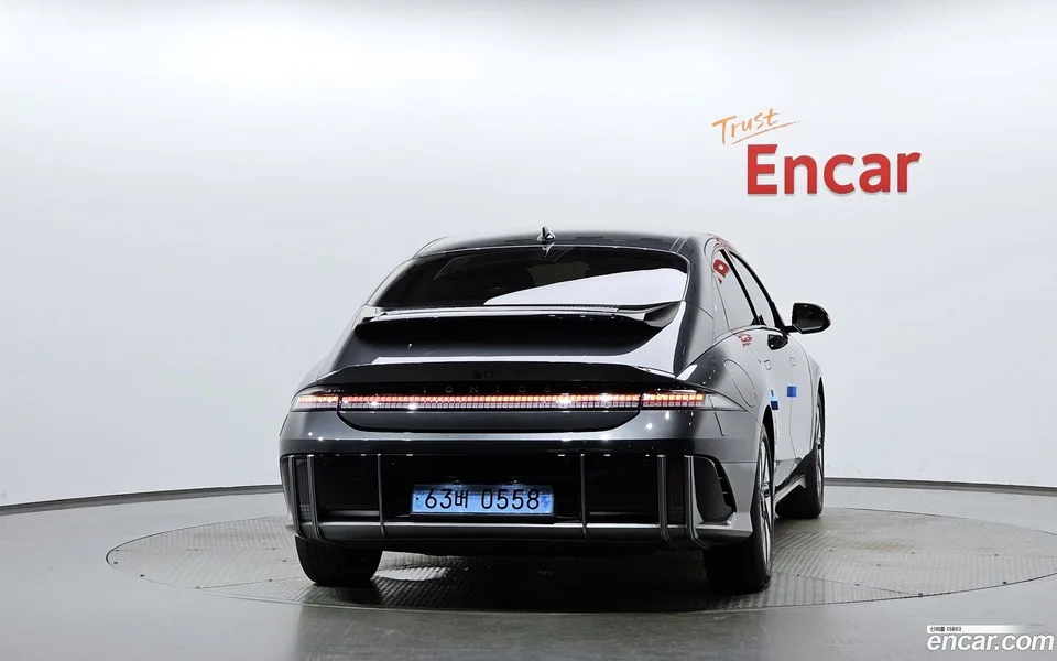 Hyundai Ioniq 6 2023 — thumbnail 4