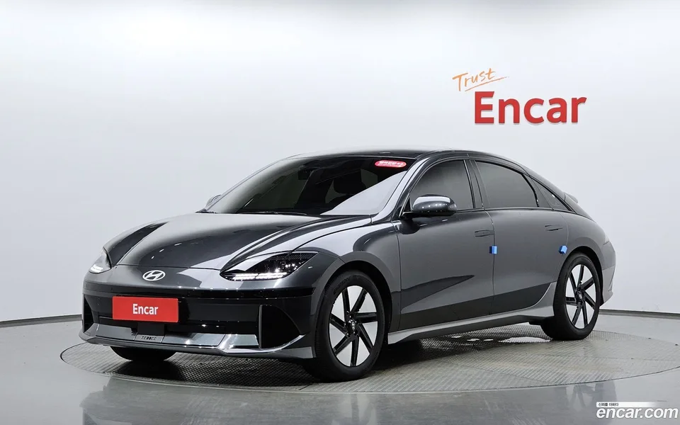 Hyundai Ioniq 6 2023 — photo 1, buy with delivery to Moscow