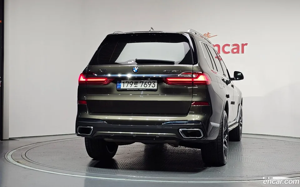 BMW X7 xDrive 40i M 6 2022 — thumbnail 4