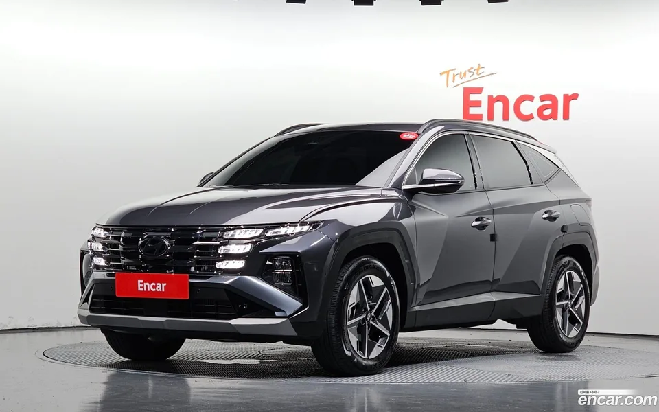 Hyundai Tucson NX4 1.6 2WD 2025 — photo 1, buy with delivery to Moscow