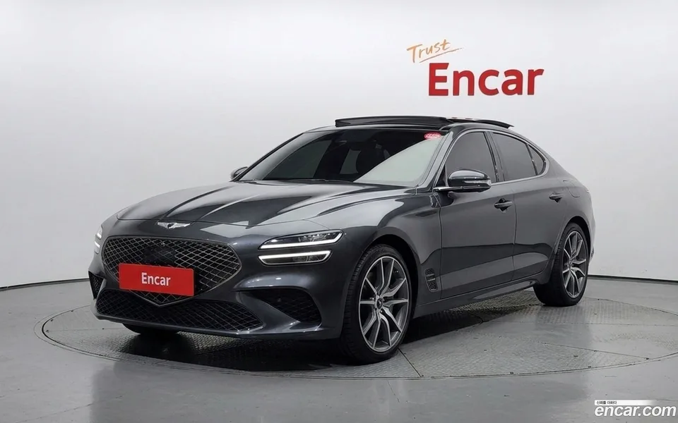 Genesis G70 2.5T 4WD 2023 — photo 1, buy with delivery to Moscow