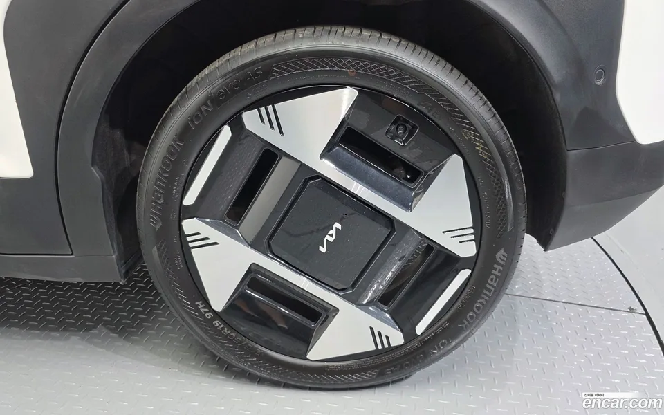 Kia EV3 2WD 2024 — миниатюра 2