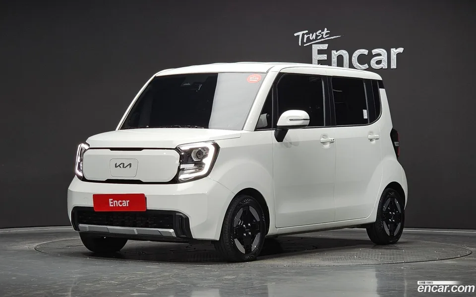 Kia Ray EV 2024 — photo 1, buy with delivery to Moscow