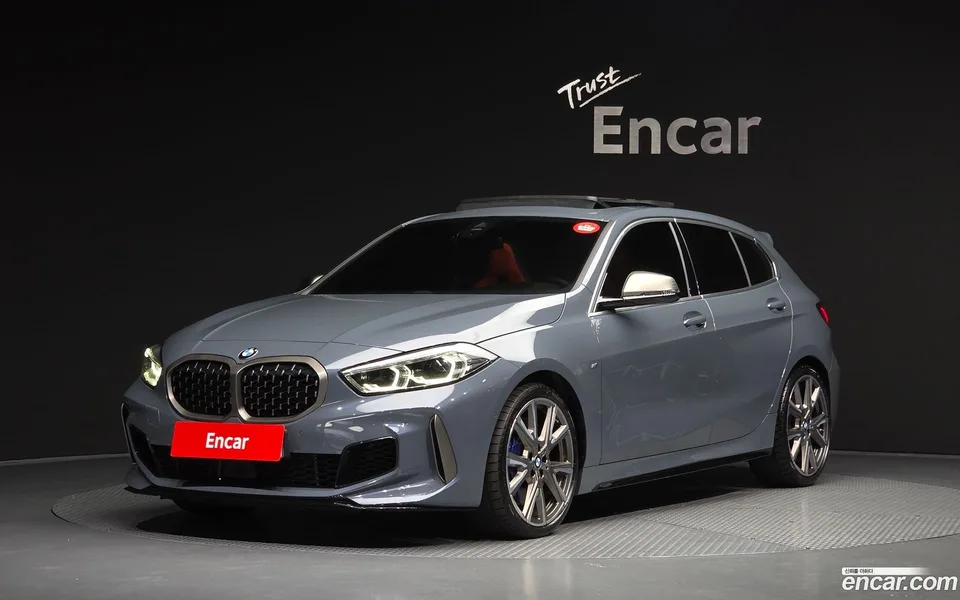 BMW 1 Series M135i xDrive 2023 — photo 1, buy with delivery to Moscow