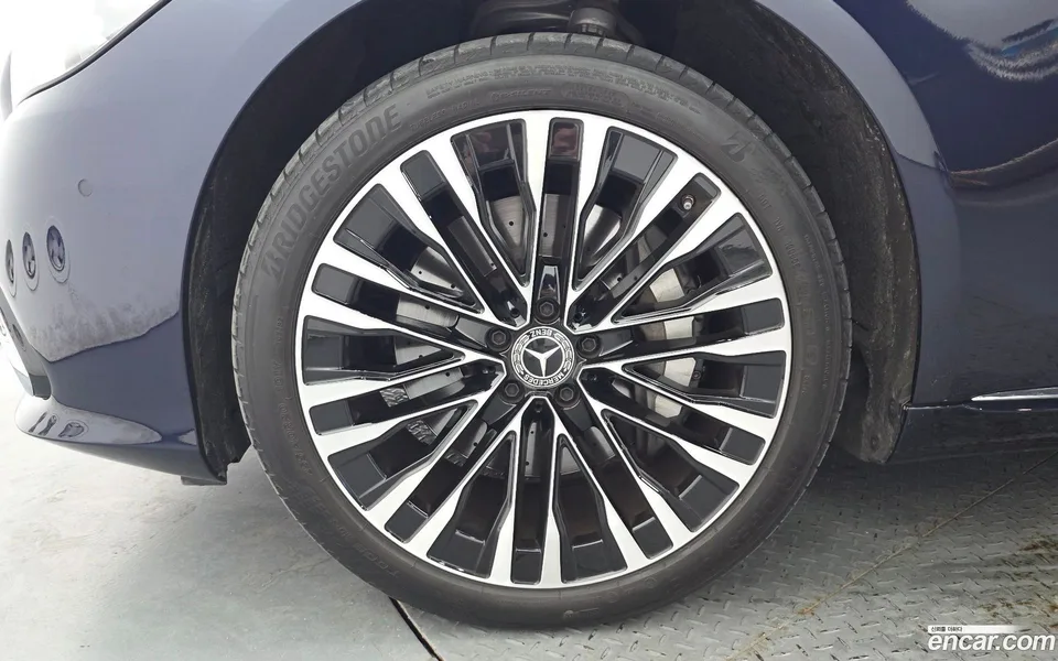 Mercedes-Benz S-Class S450L 4MATIC 2023 — thumbnail 5