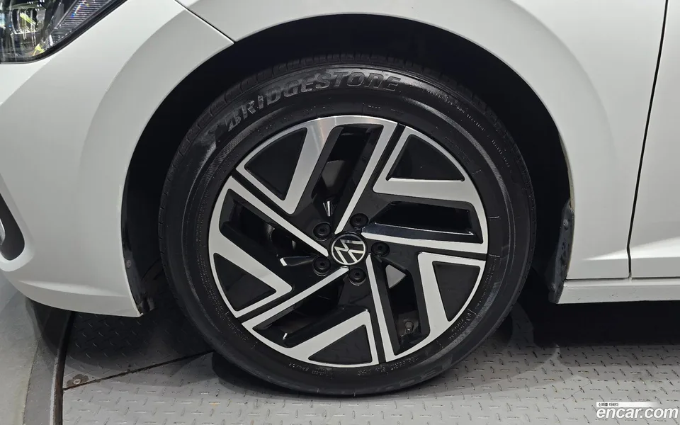Volkswagen Jetta 1.5 TSI 2022 — thumbnail 2