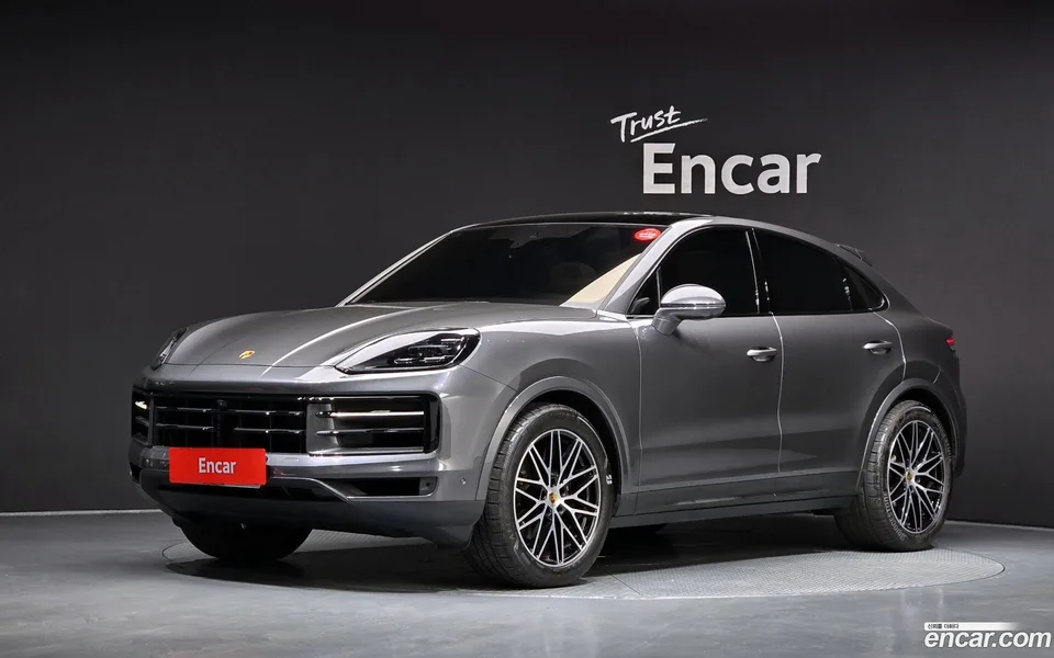 Porsche Cayenne 3.0 2024 — photo 1, buy with delivery to Moscow