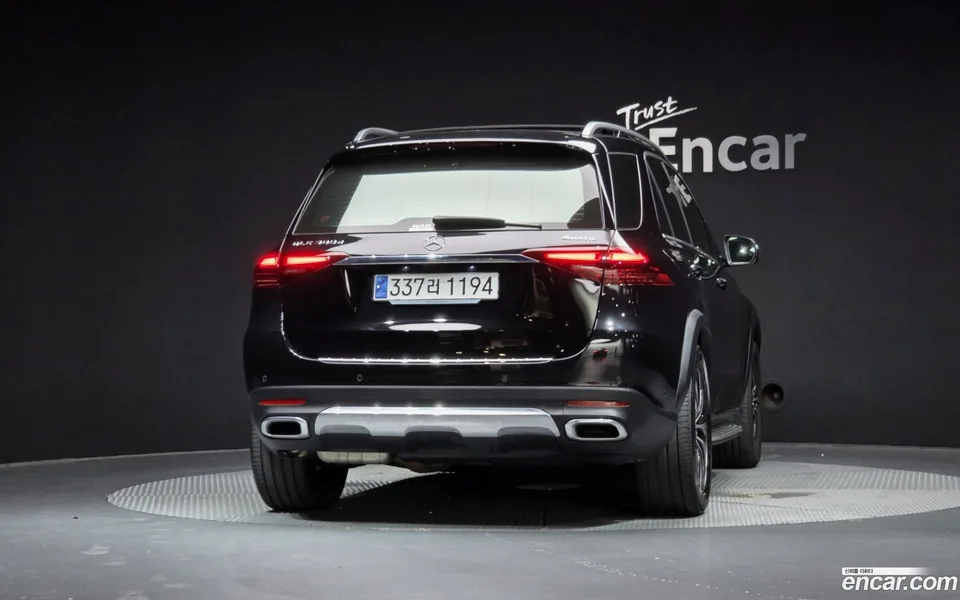 Mercedes-Benz GLE-Class GLE300d 4MATIC 2024 — thumbnail 4