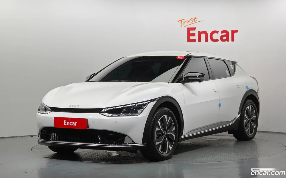 Kia EV6 4WD 2024 — photo 1, buy with delivery to Moscow