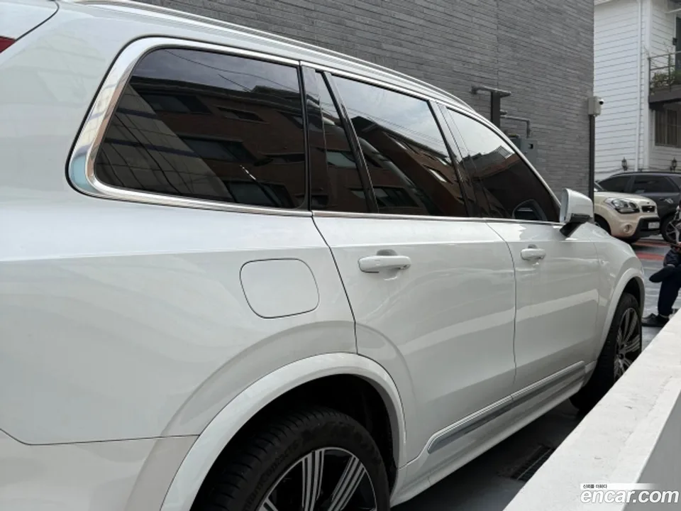 Volvo XC90 B6 2024 — миниатюра 3