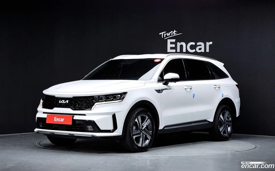 Kia Sorento HEV 1.6 2WD 2022 — photo 1, buy with delivery to Moscow