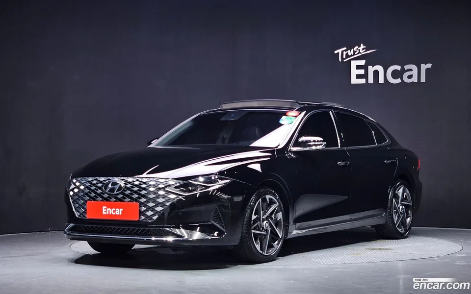 Hyundai Grandeur IG 3.0 LPi 2022 — photo 1, buy with delivery to Moscow